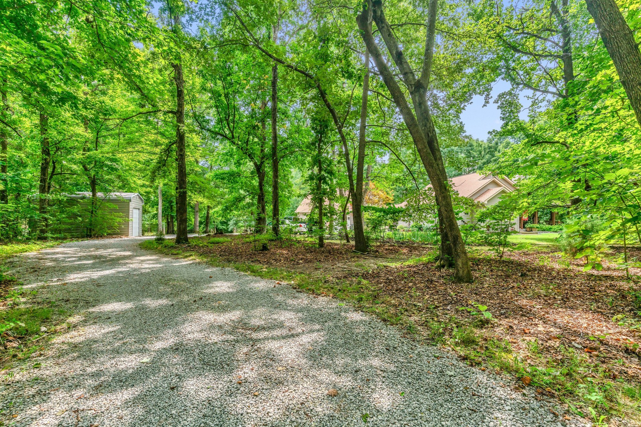 7197 Highland Rd
