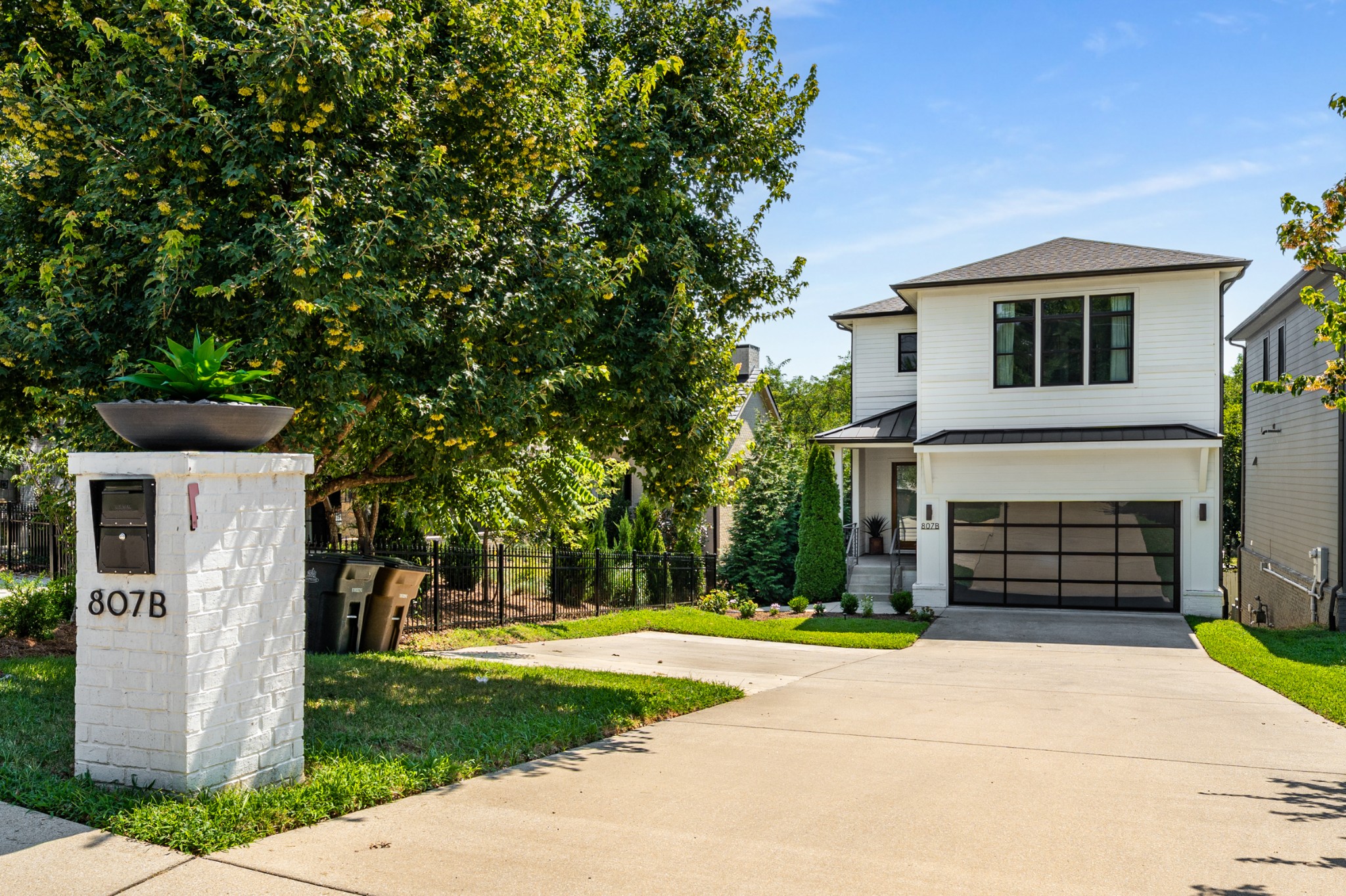 807B Porter Rd