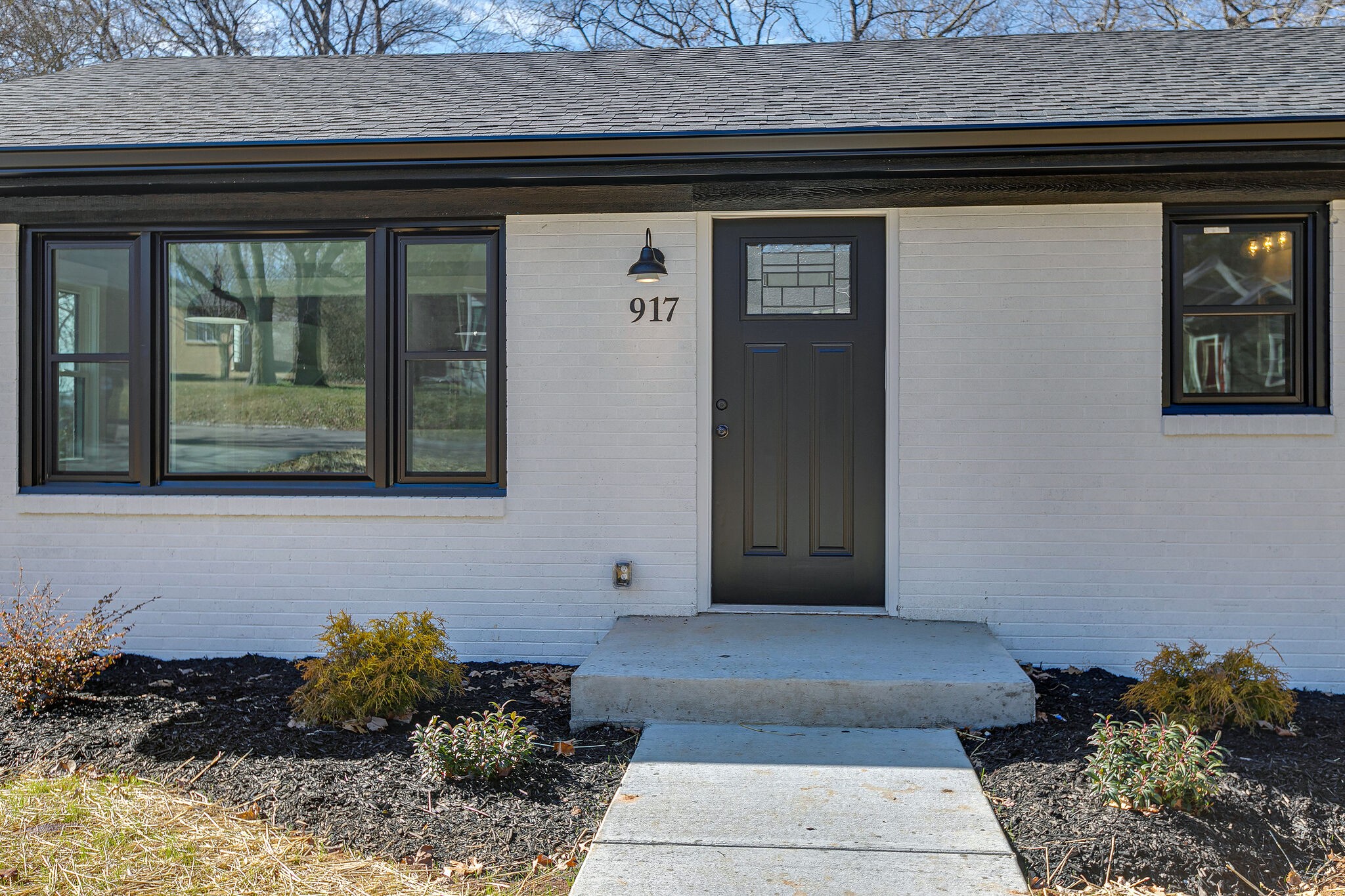 917 Locust St