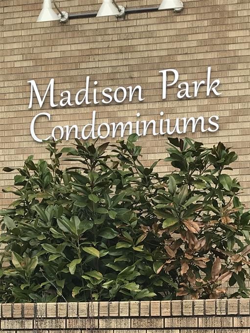 555 N DuPont Ave Unit: C48