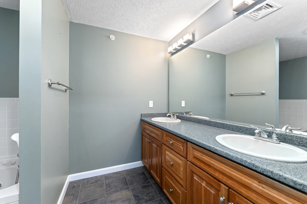 56 Bridle Cross Rd # 56