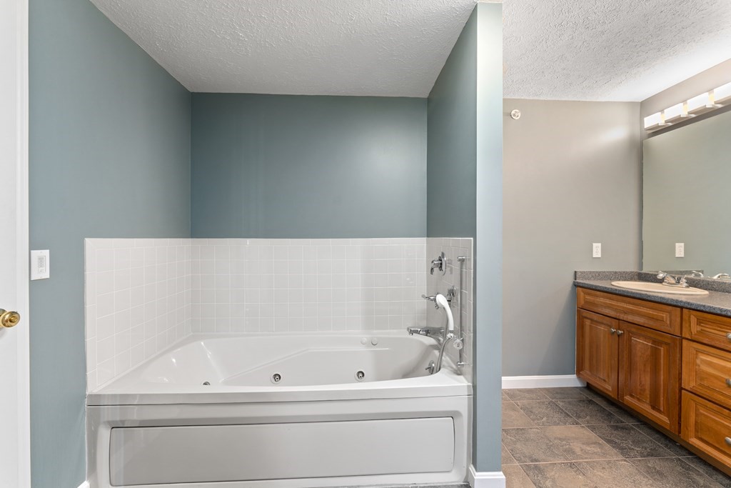 56 Bridle Cross Rd # 56