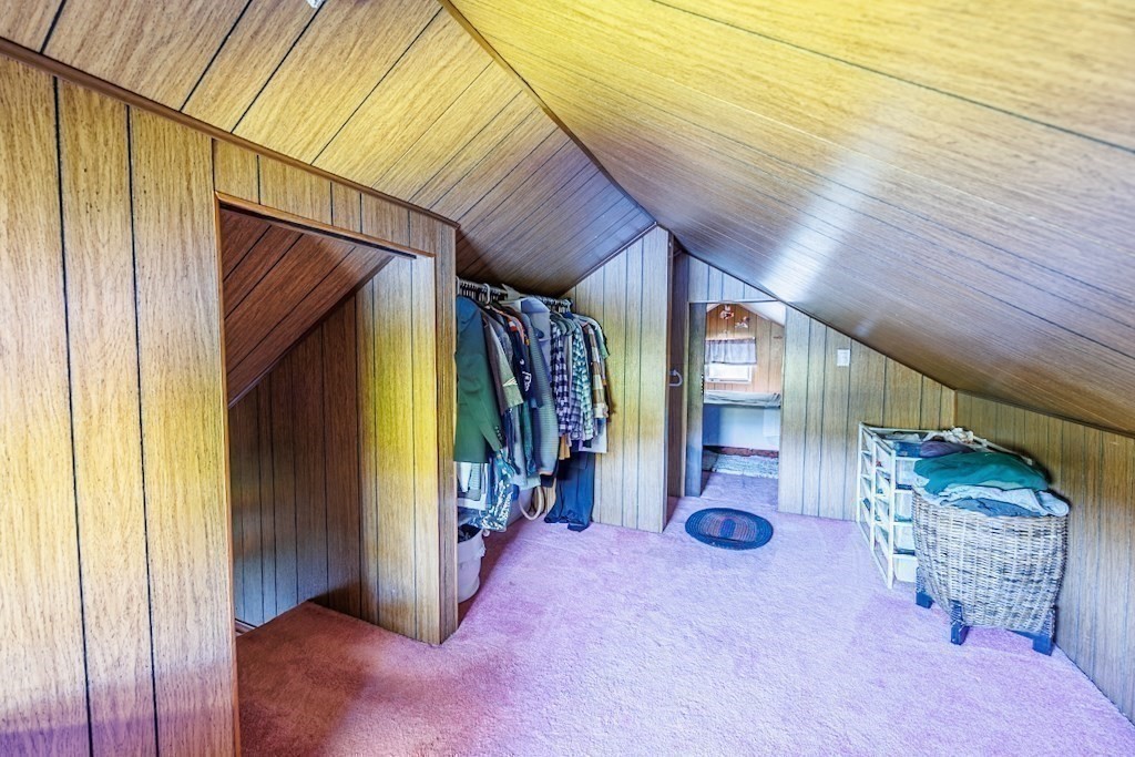 9 Cranberry Meadow Shore Rd