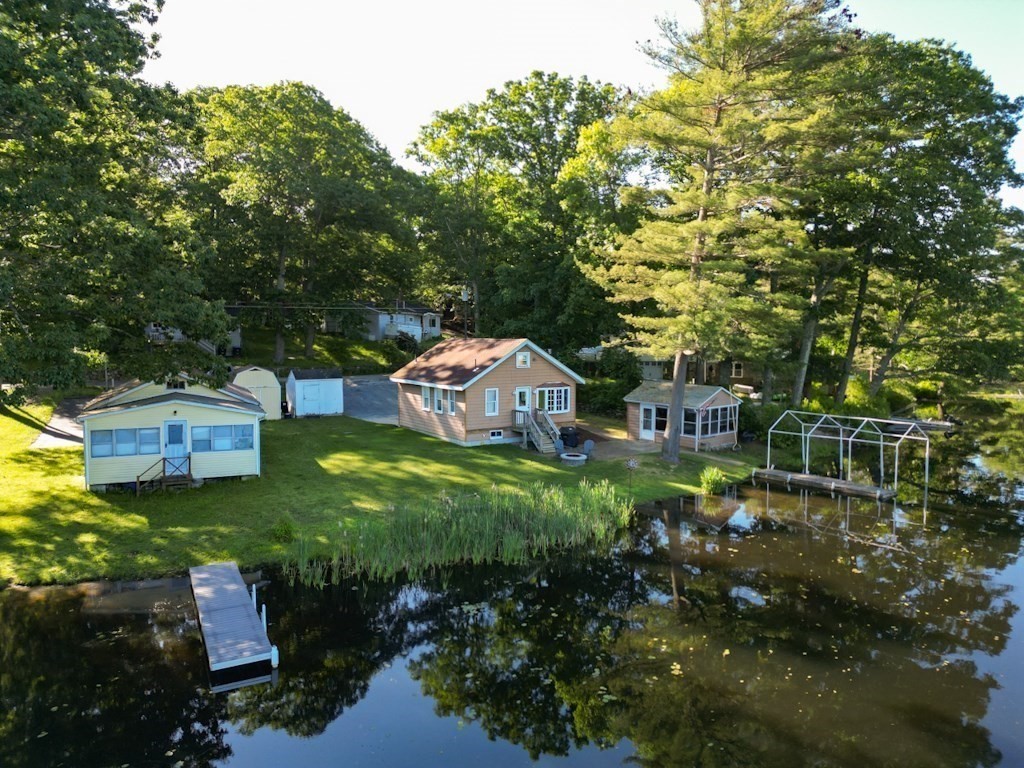 9 Cranberry Meadow Shore Rd