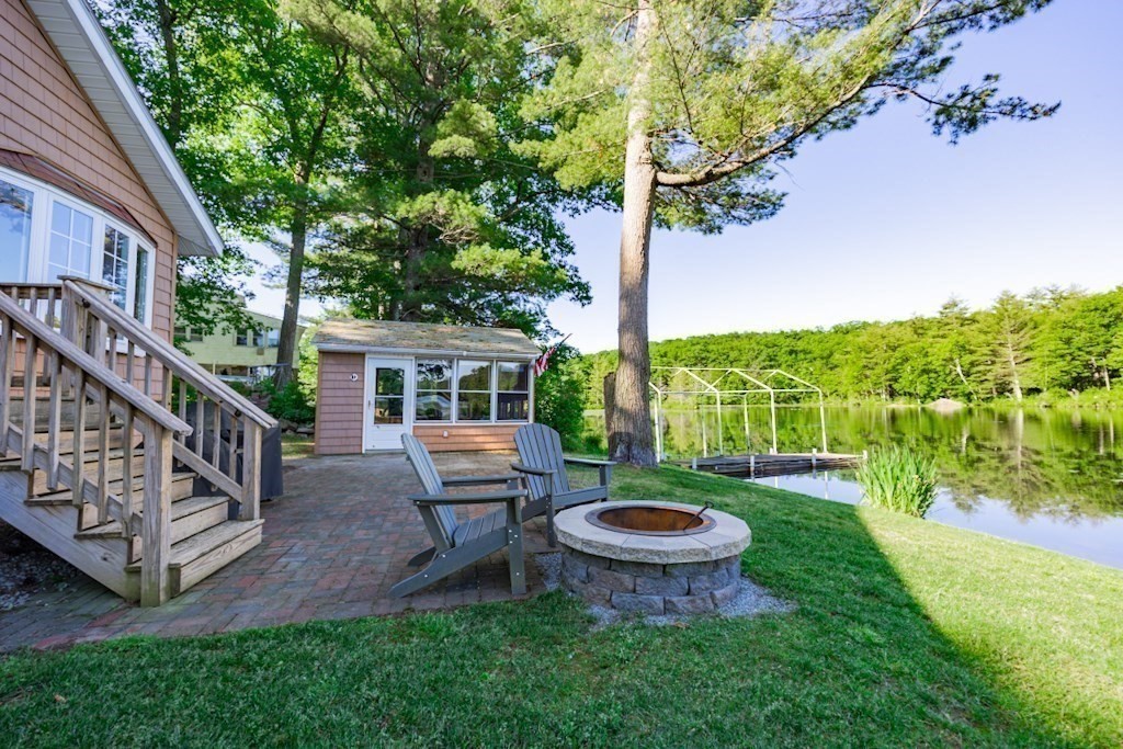 9 Cranberry Meadow Shore Rd