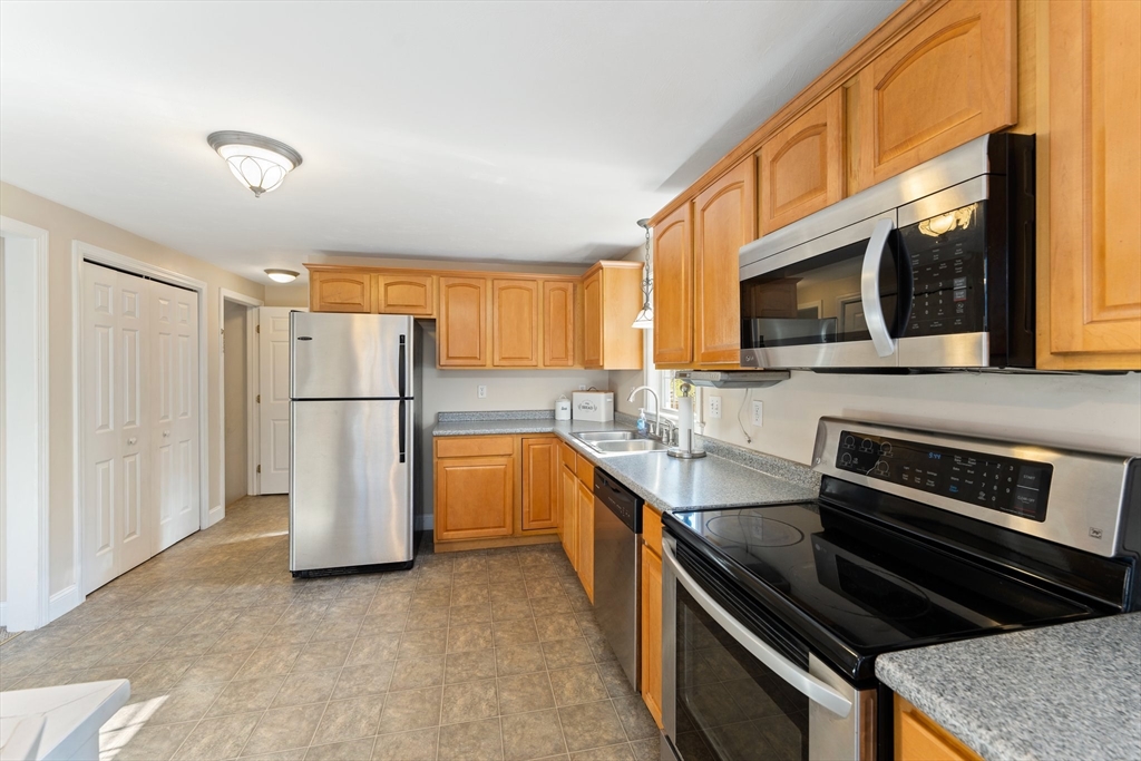 459 Ne Main St # 459