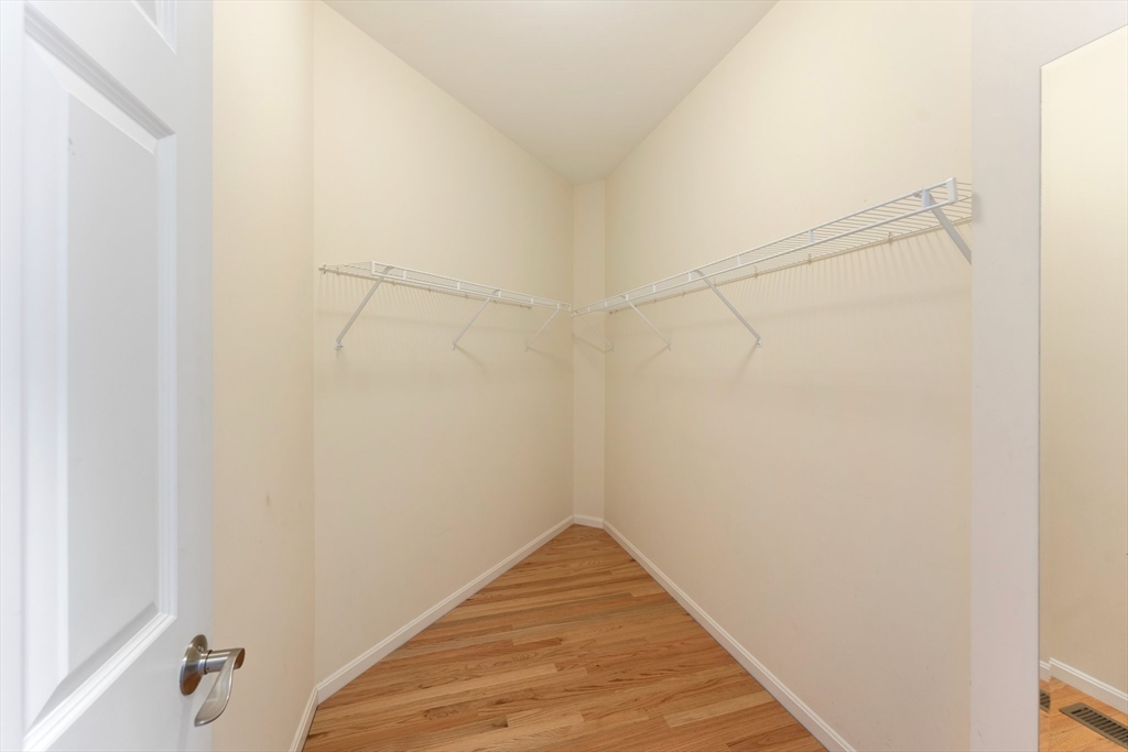 48 Taft Hill Ln # 48