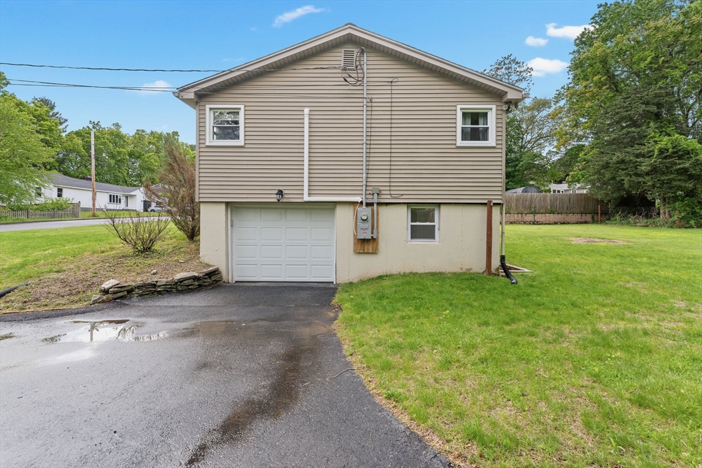 37 Topsfield Cir
