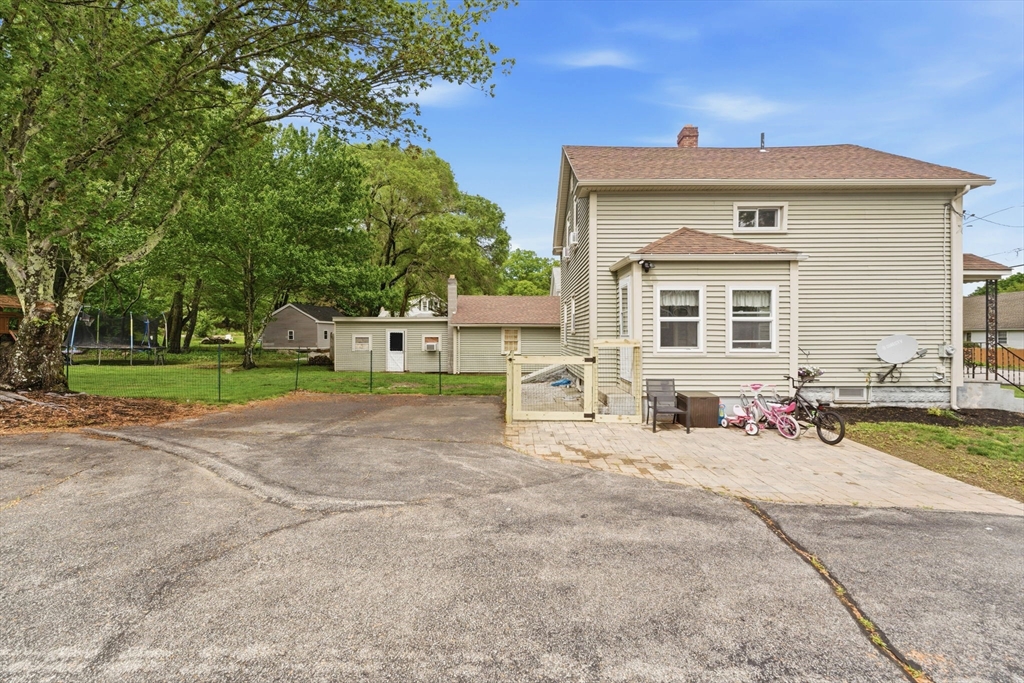 235 Union St