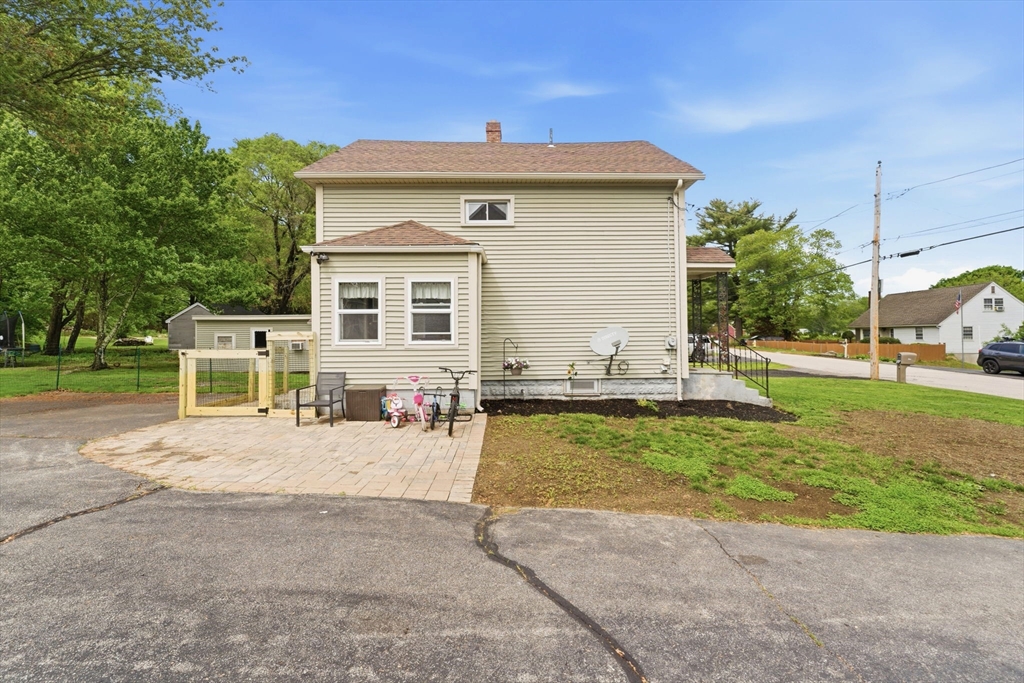 235 Union St