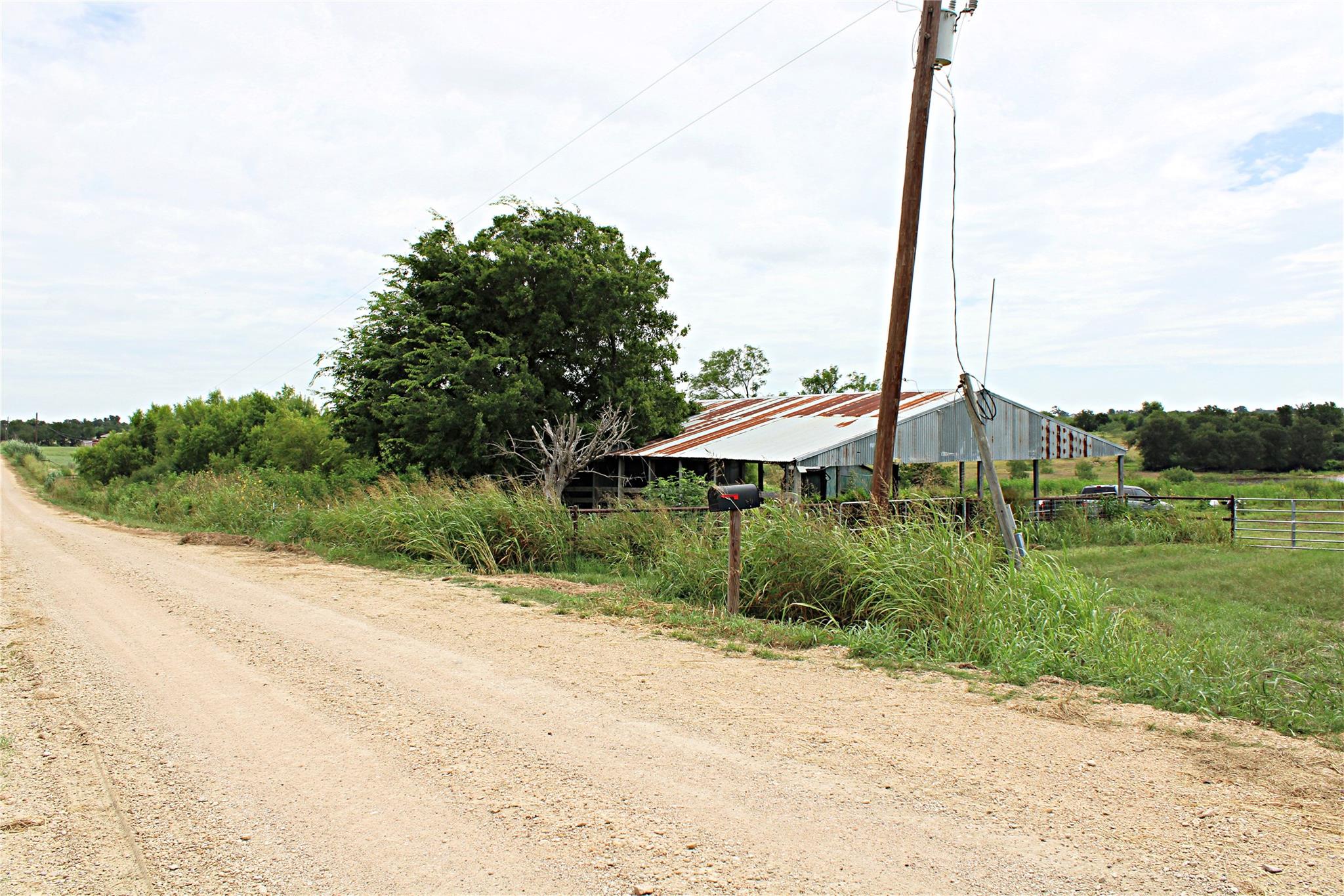 401 County Road 213