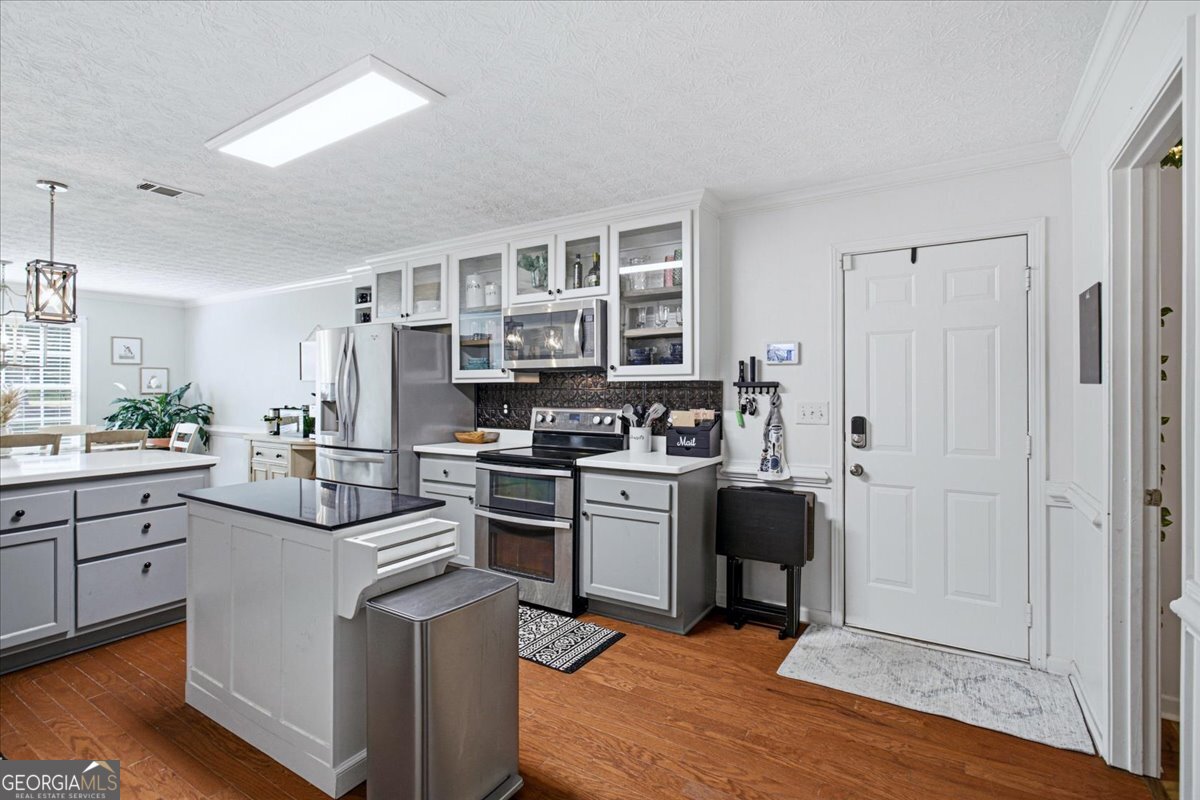 2214 S Walkers Mill Road