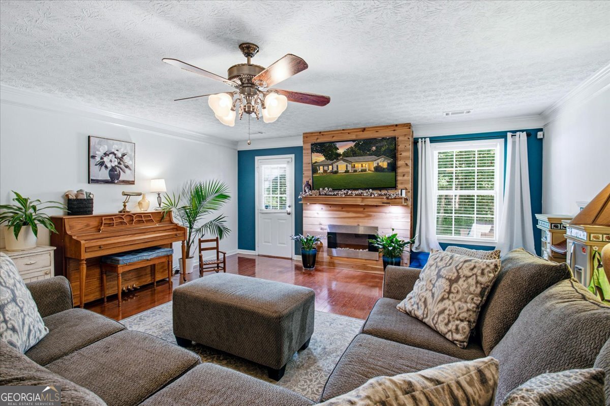 2214 S Walkers Mill Road