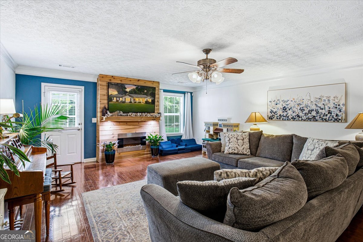 2214 S Walkers Mill Road