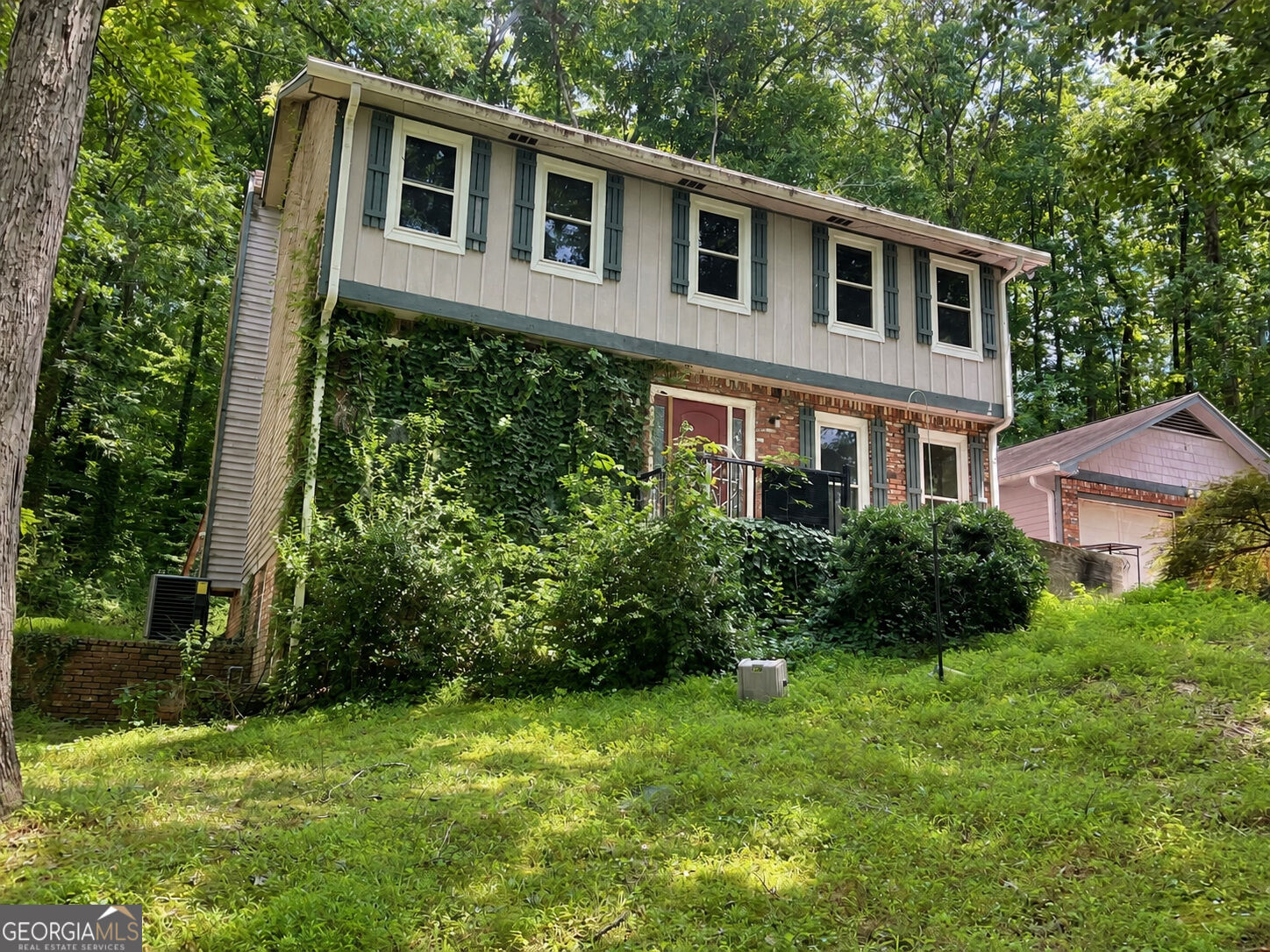 2384 Forest Green Drive