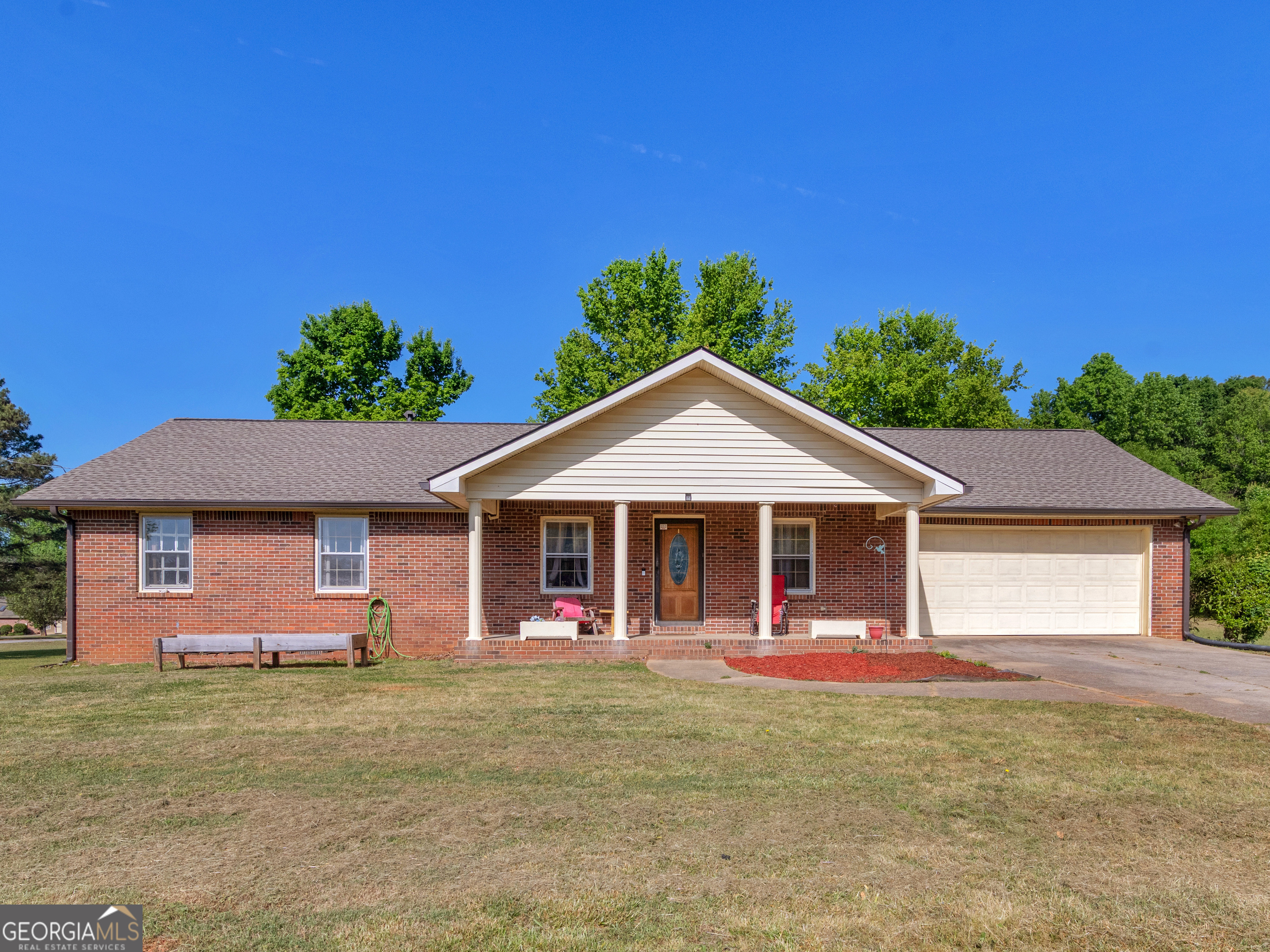 121 Rosser Road