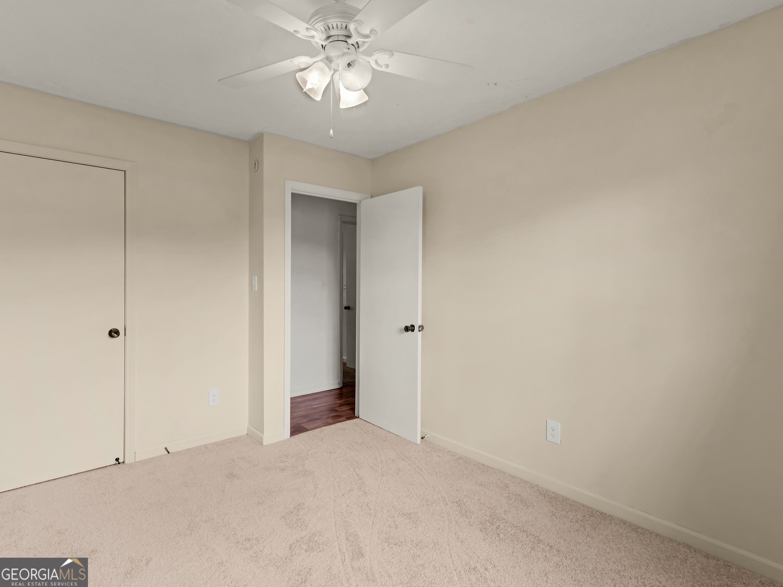 121 Rosser Road