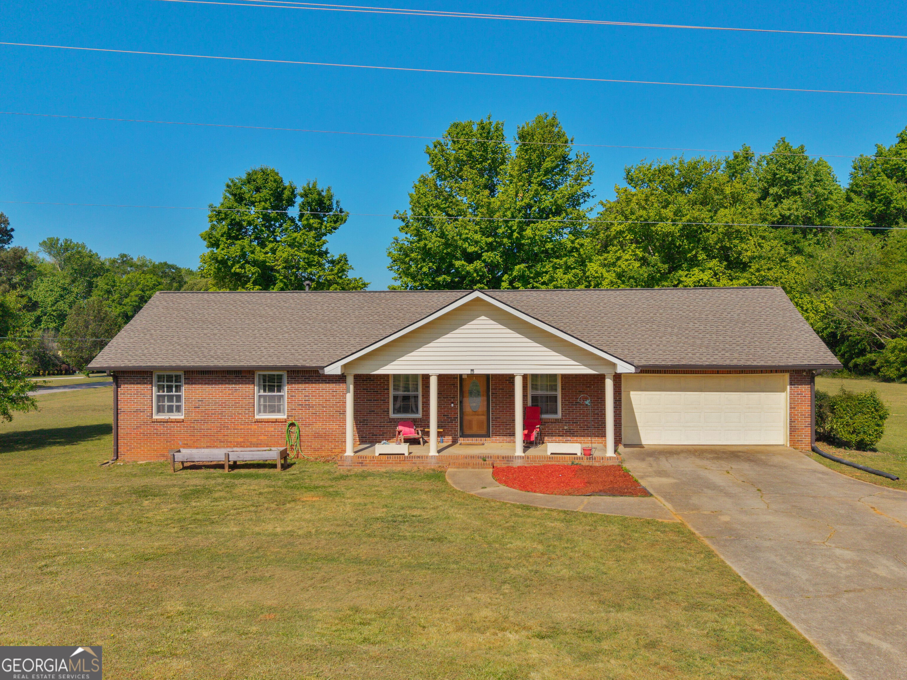 121 Rosser Road