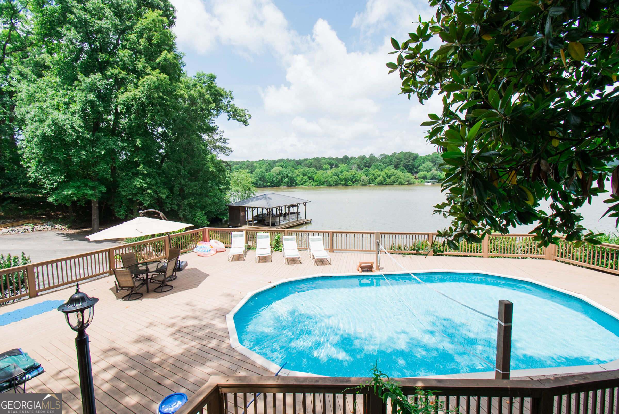 740 Rocky Point Road