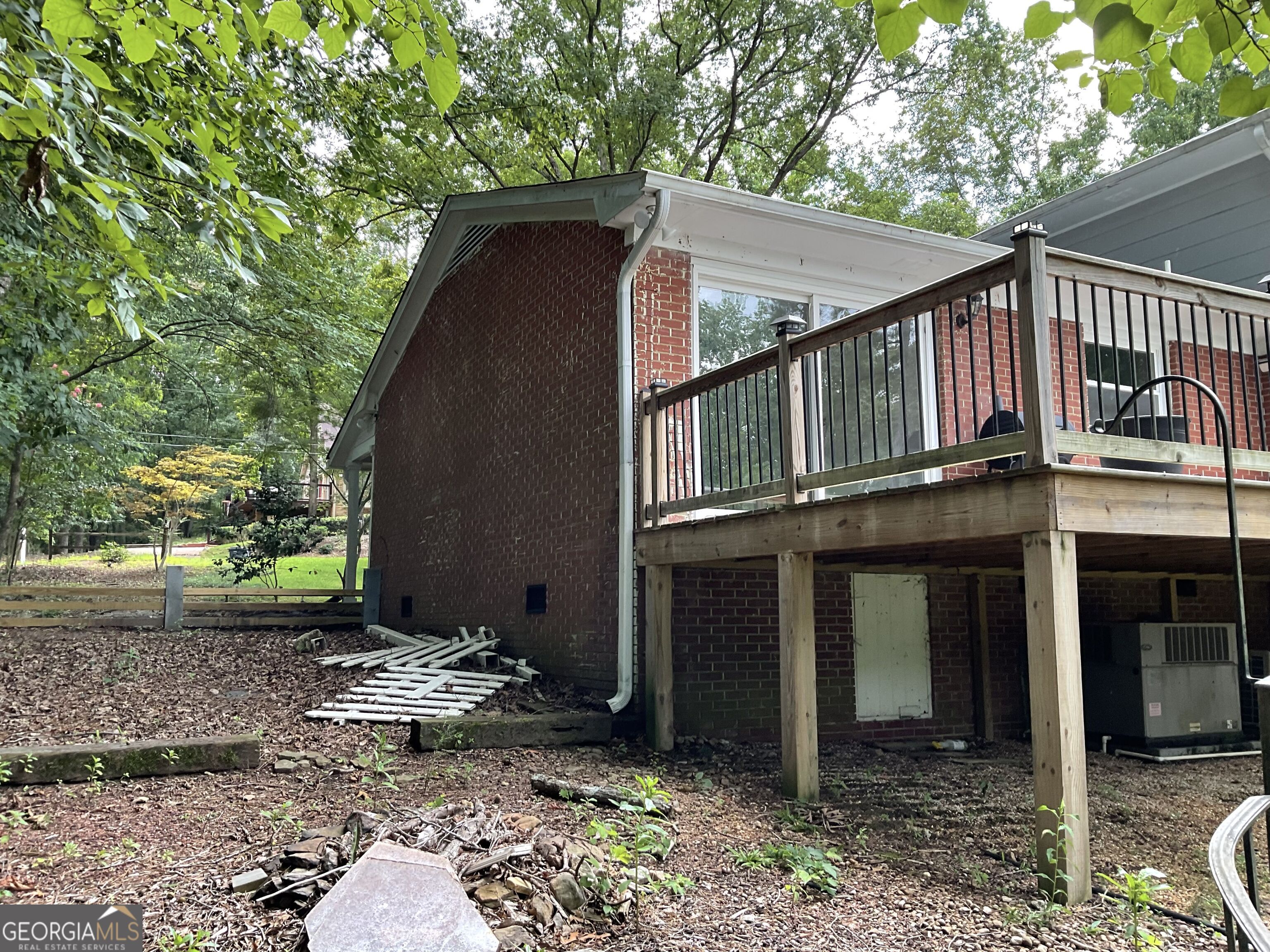 622 Pinecrest Drive
