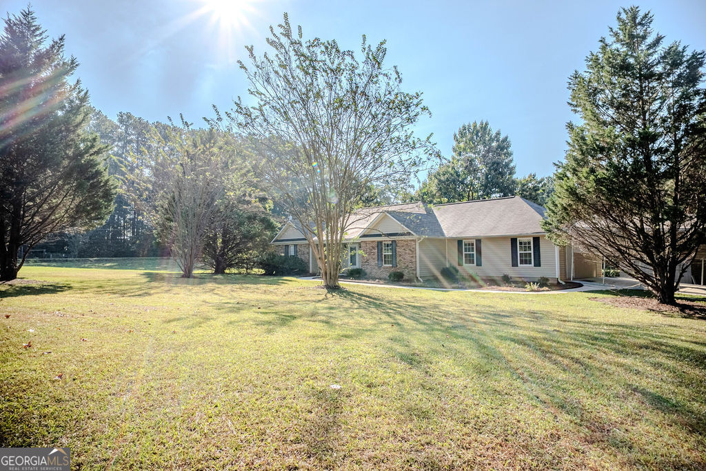 980 W Ellis Road