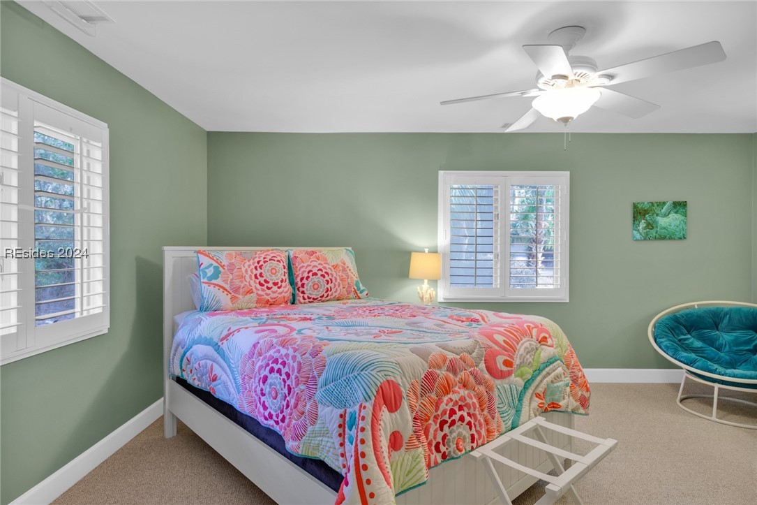 11 Harleston Green