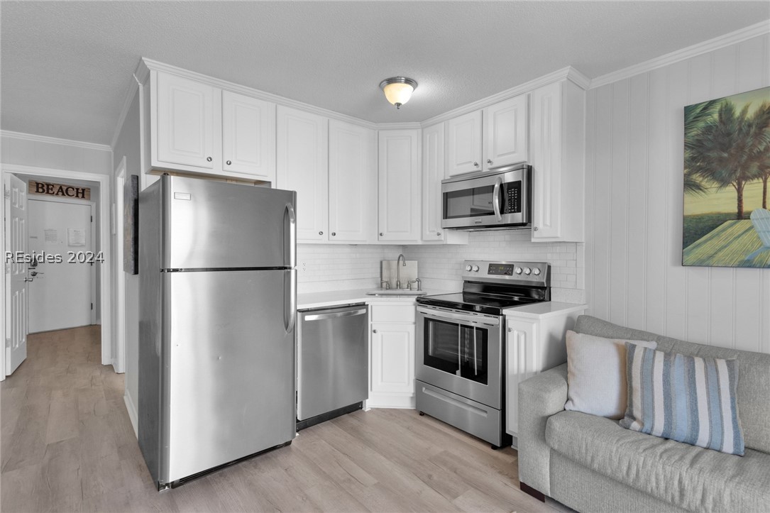 23 S Forest Beach #216