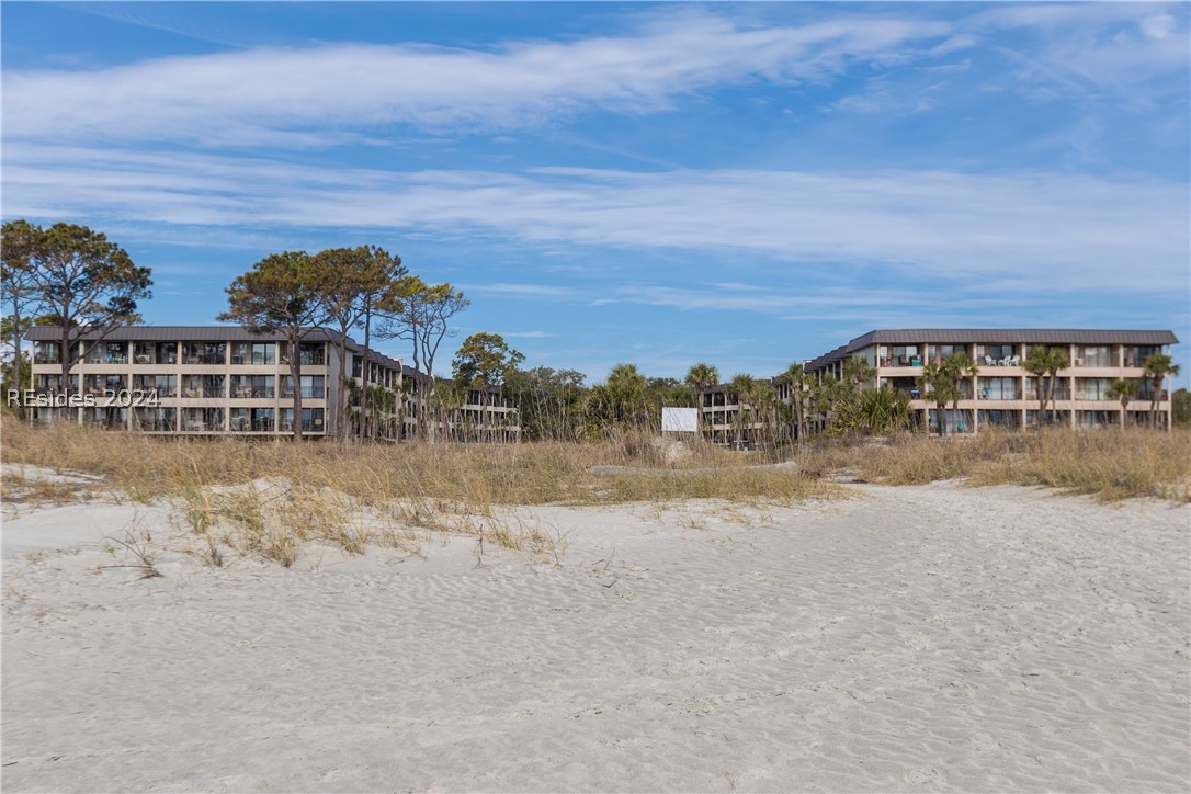 23 S Forest Beach Dr #280