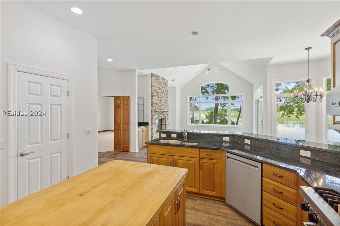 124 Toppin Dr