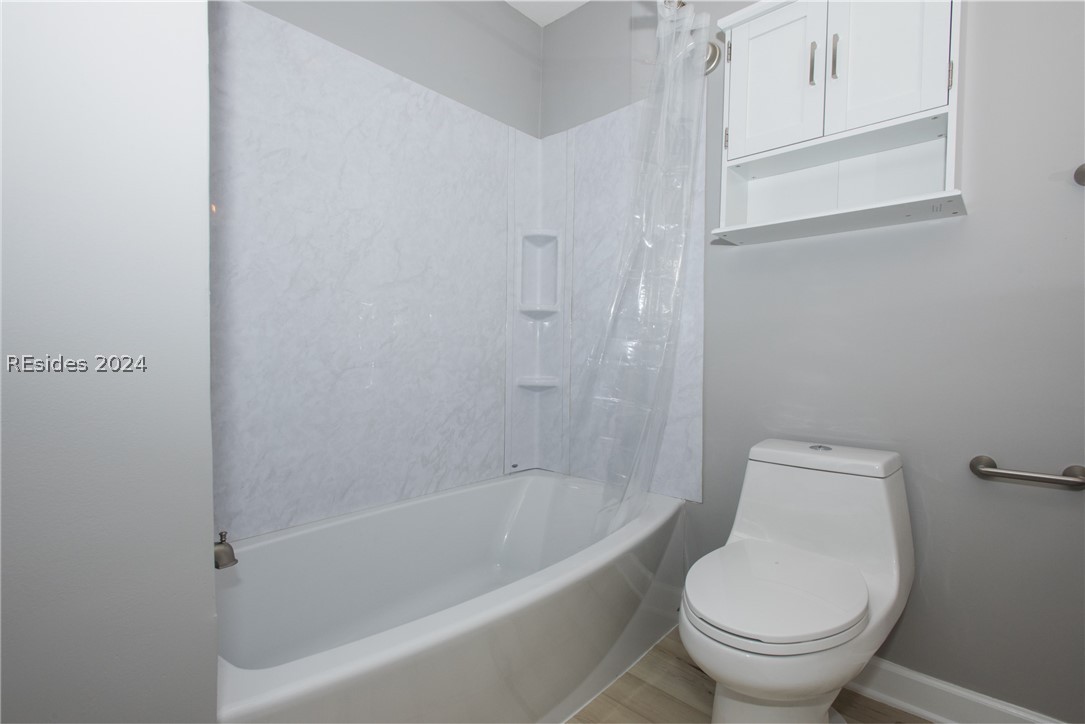 141 Lamotte Dr B4