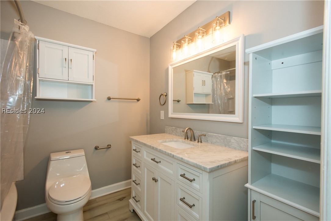 141 Lamotte Dr B4