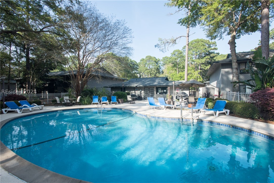 141 Lamotte Dr B4