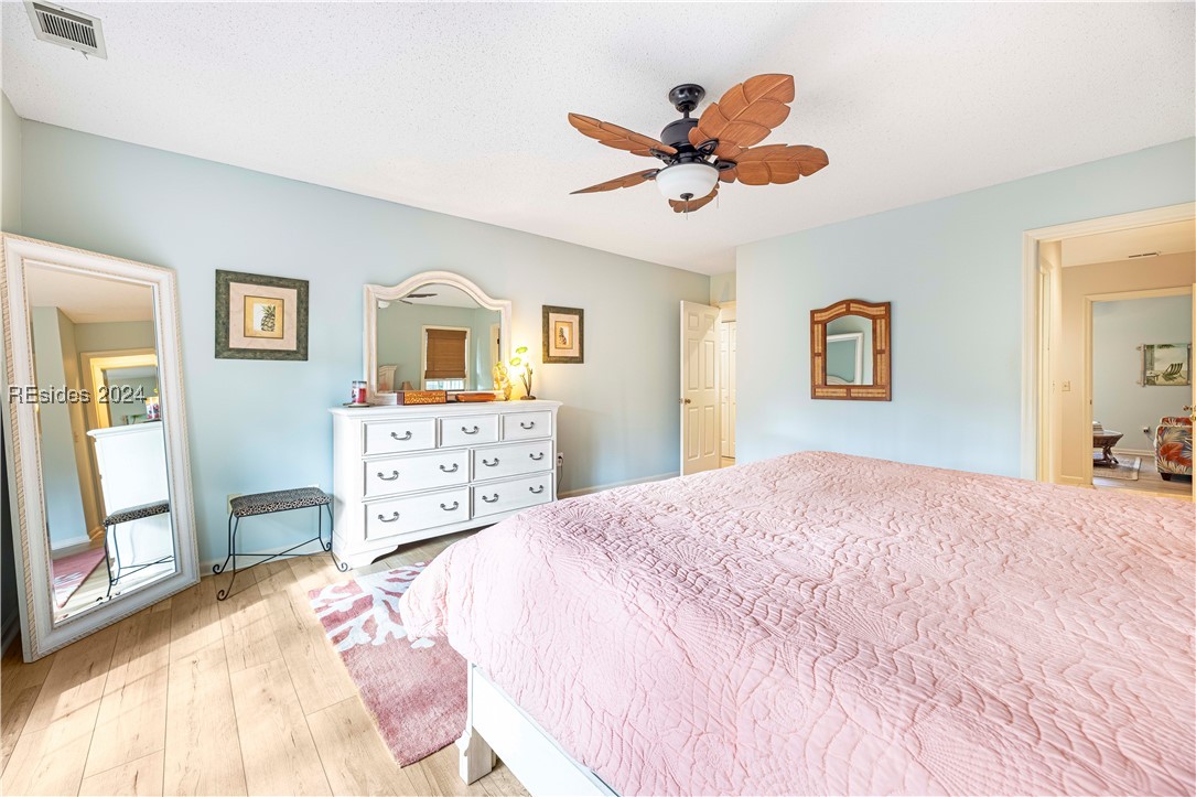 9 Sweetwater Ln
