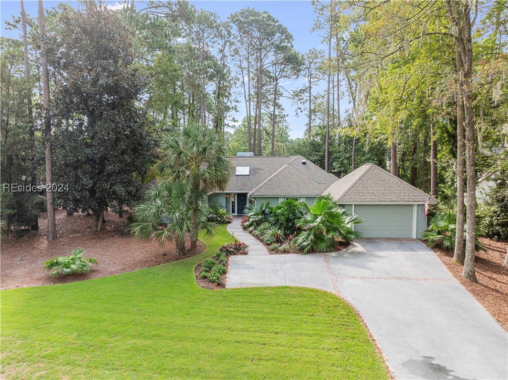 9 Sweetwater Ln