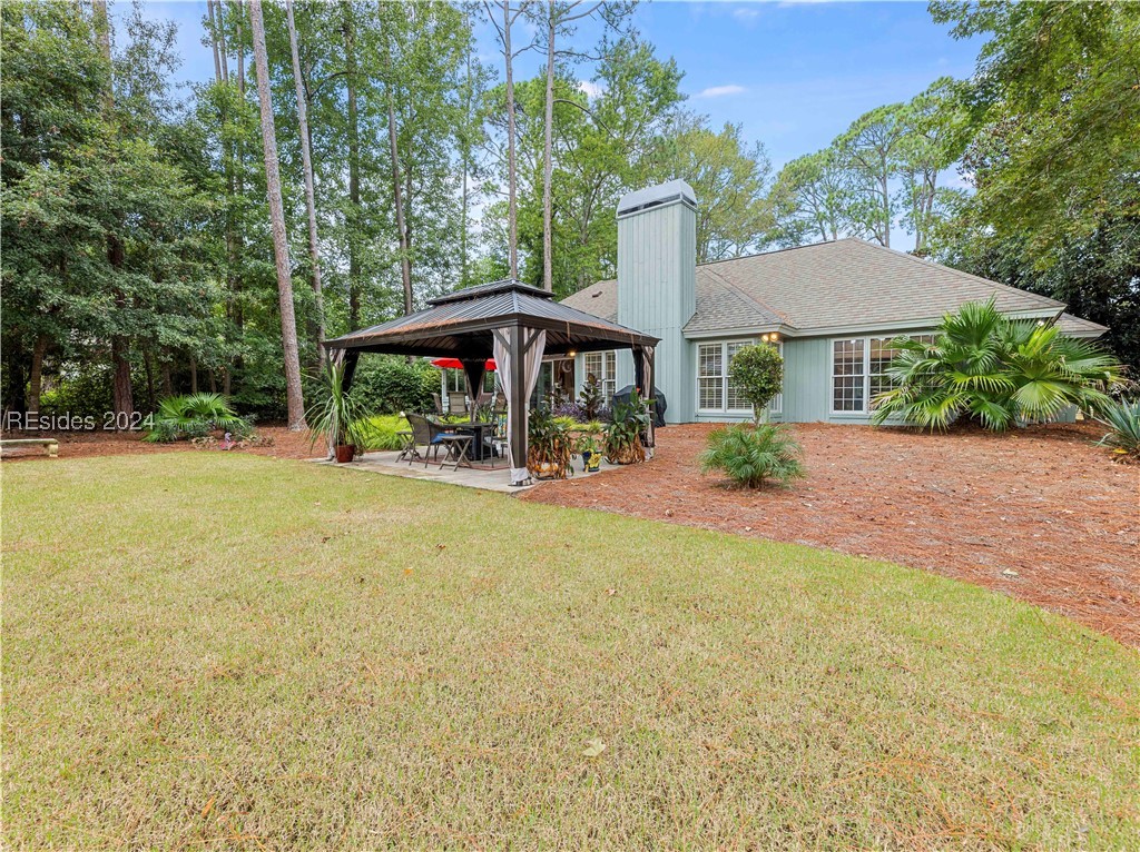 9 Sweetwater Ln