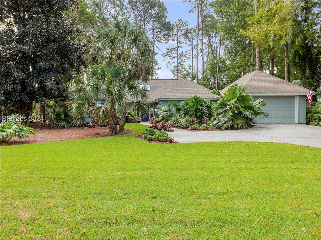9 Sweetwater Ln