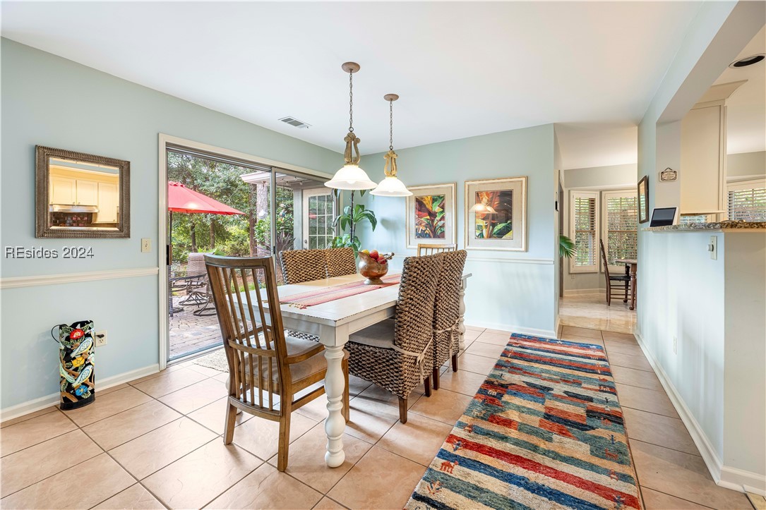 9 Sweetwater Ln