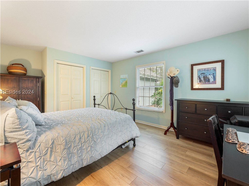 9 Sweetwater Ln