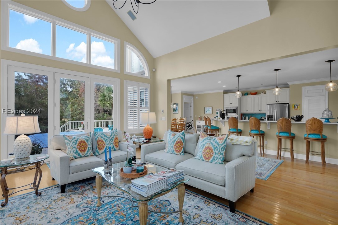 46 Fairway Winds Place
