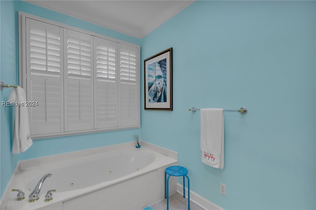 46 Fairway Winds Place