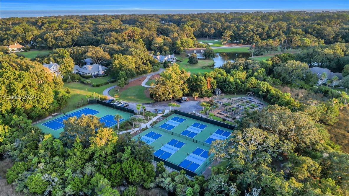 46 Fairway Winds Place