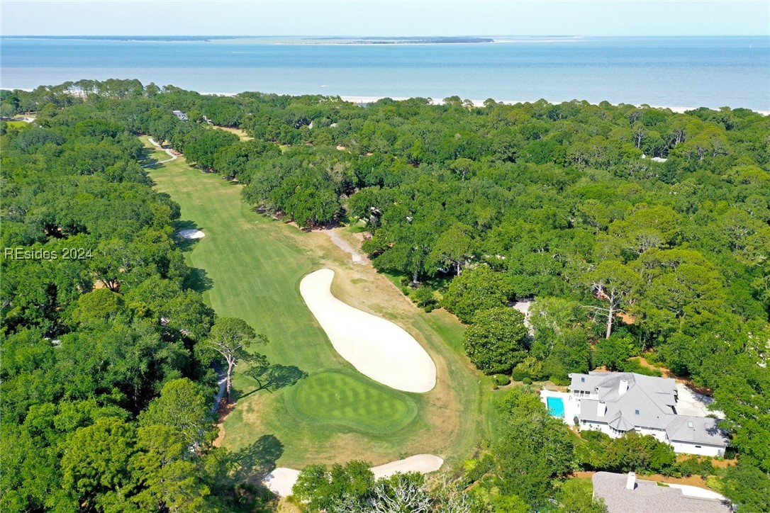 46 Fairway Winds Place