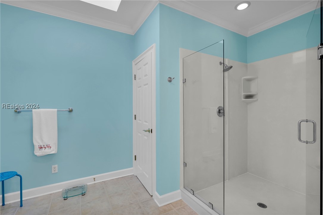 46 Fairway Winds Place