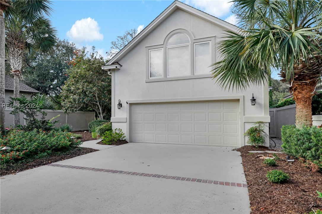 46 Fairway Winds Place