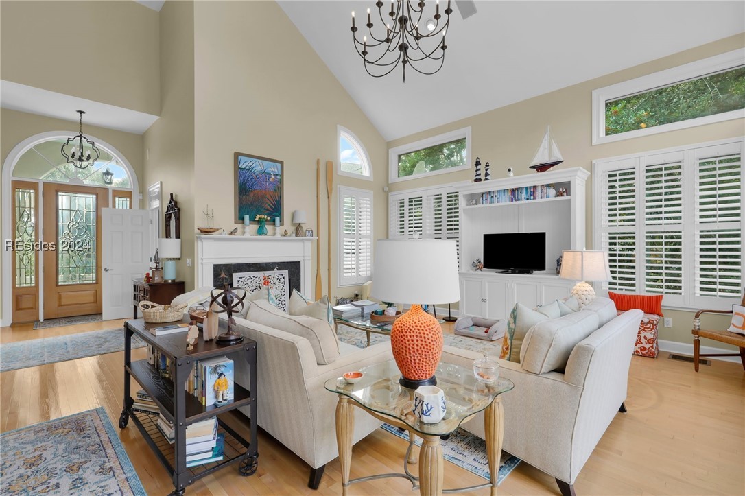 46 Fairway Winds Place