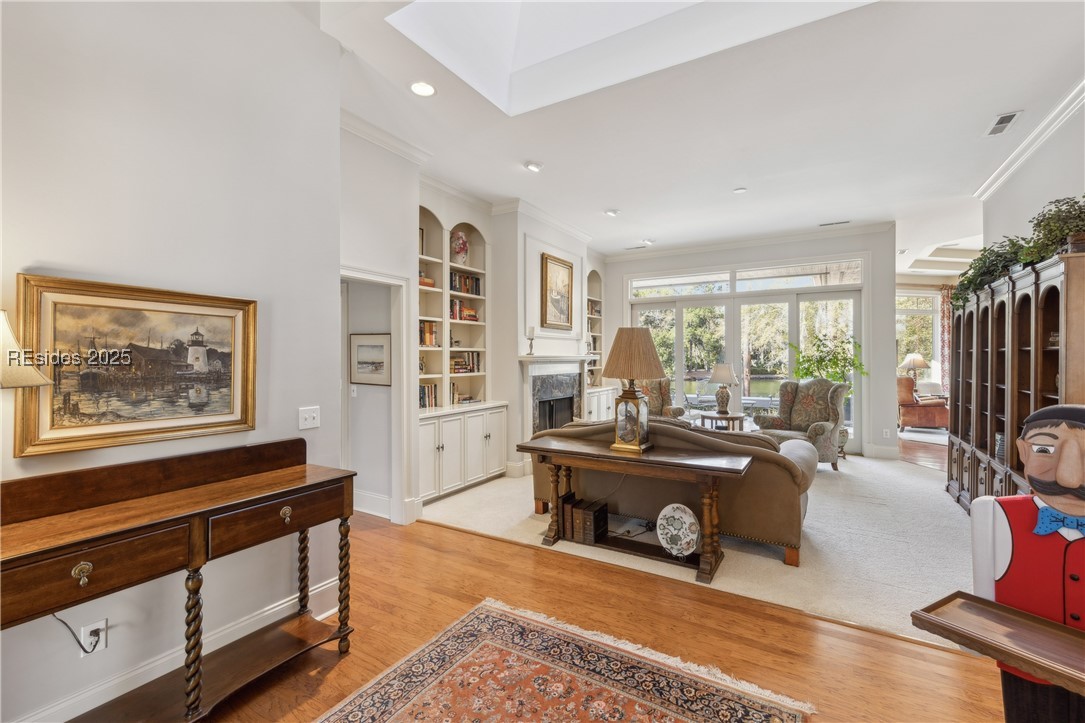 9 Tall Pines Rd