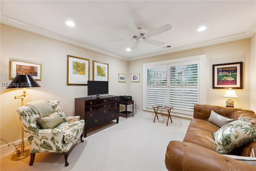 44 Baynard Cove Rd