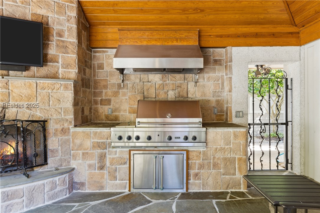 44 Baynard Cove Rd