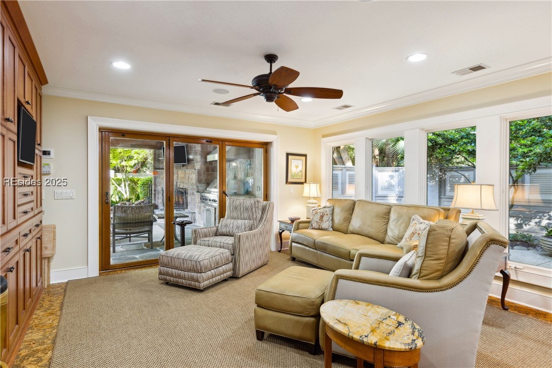 44 Baynard Cove Rd