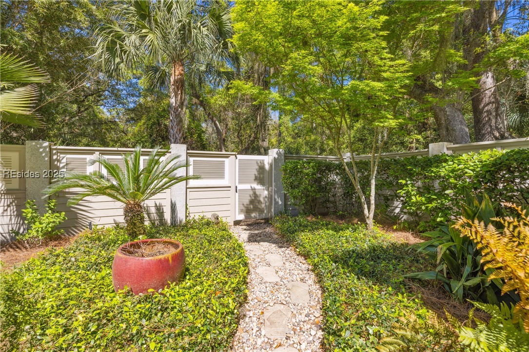 44 Baynard Cove Rd